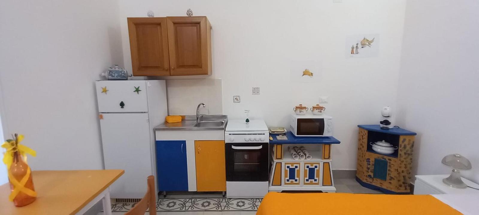 Casetta Colorata Bagheria Bagian luar foto